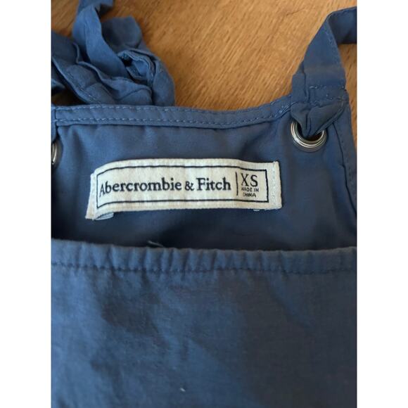 Blue Eyelet Lace Abercrombie and Fitch Crop Top XS - Picture 3 of 4